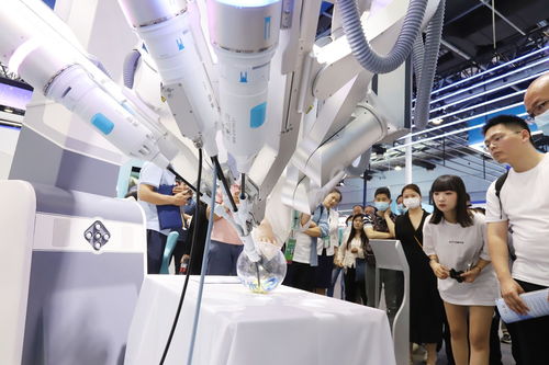 國產(chǎn)手術(shù)機(jī)器人獲批上市 技術(shù)突破背后的商業(yè)化挑戰(zhàn)與計(jì)算機(jī)專業(yè)發(fā)展機(jī)遇